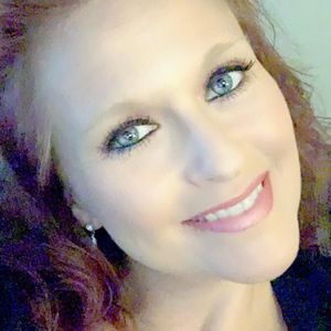 Meet your Posher, Britni